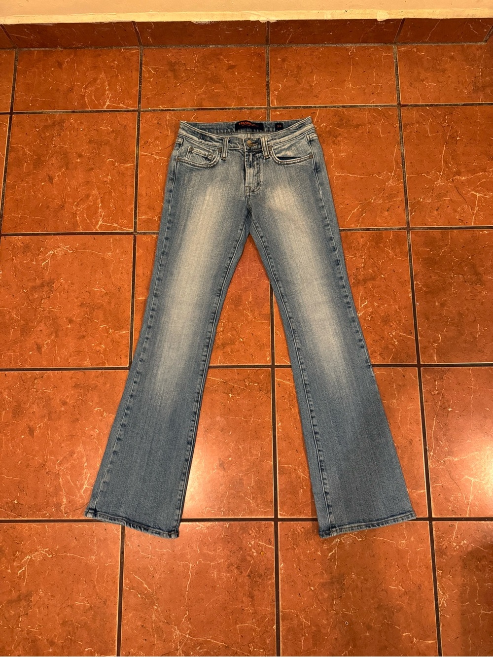 VIGOSS Light Wash Bootcut Jeans Women’s Size 3/4 - Picture 3 of 8